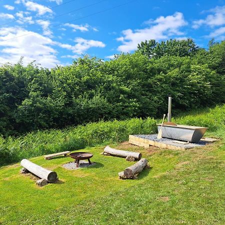 Brackenhill Glamping - Safari Tent With Hot Tub - Sleeps 6 Ivybridge Exteriör bild