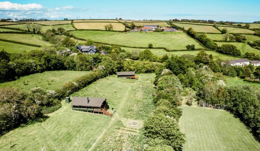 Brackenhill Glamping - Safari Tent With Hot Tub - Sleeps 6 Ivybridge Exteriör bild